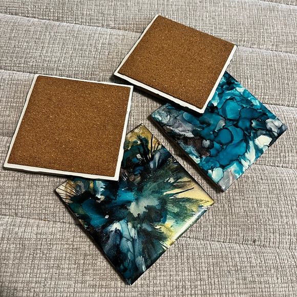 Drink Coasters - Set of 4🩵 - Picture 2 of 3